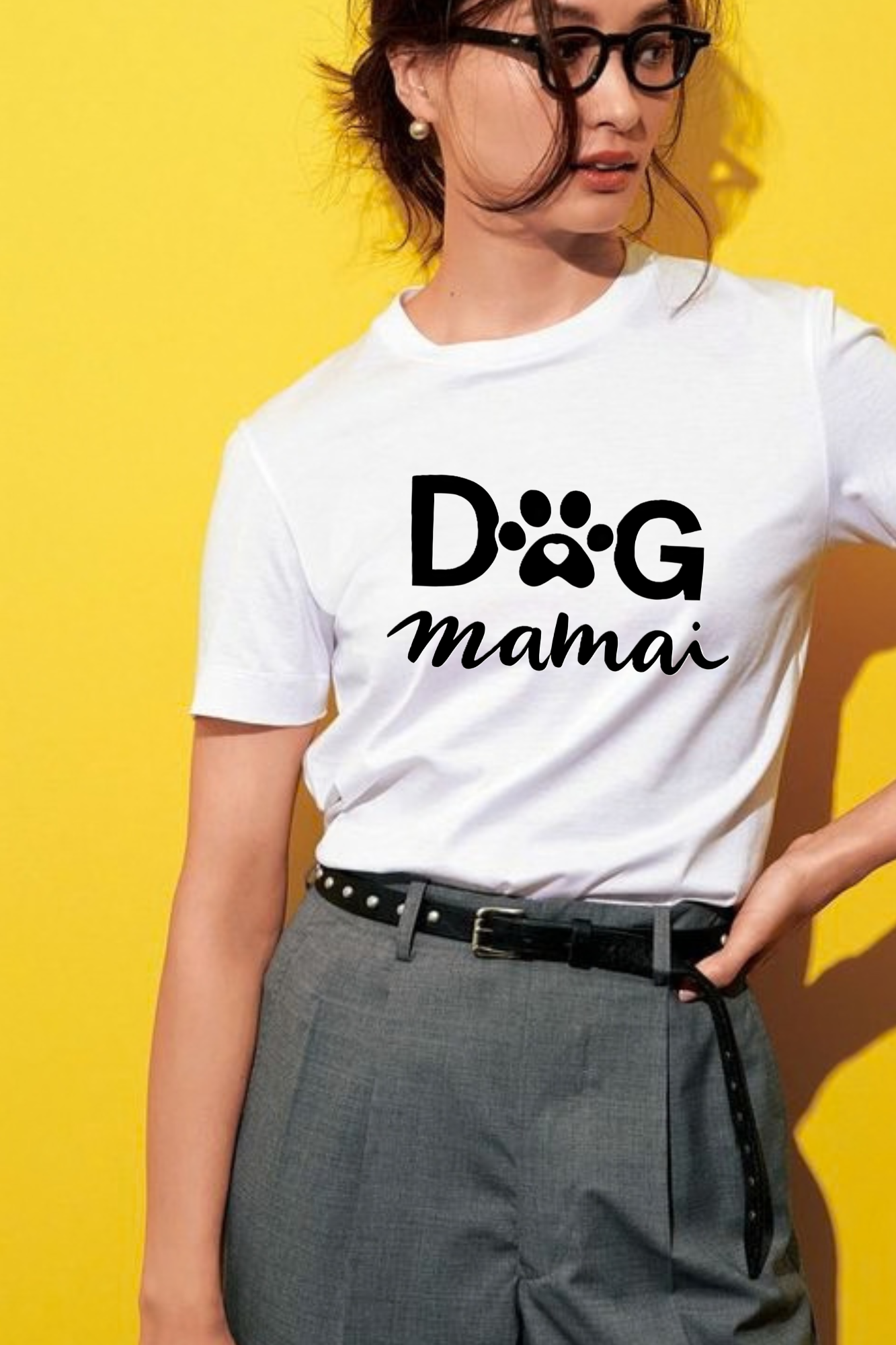 Dog mama Women's Classic T-Shirt